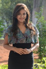 Anjali Interview About Dictator